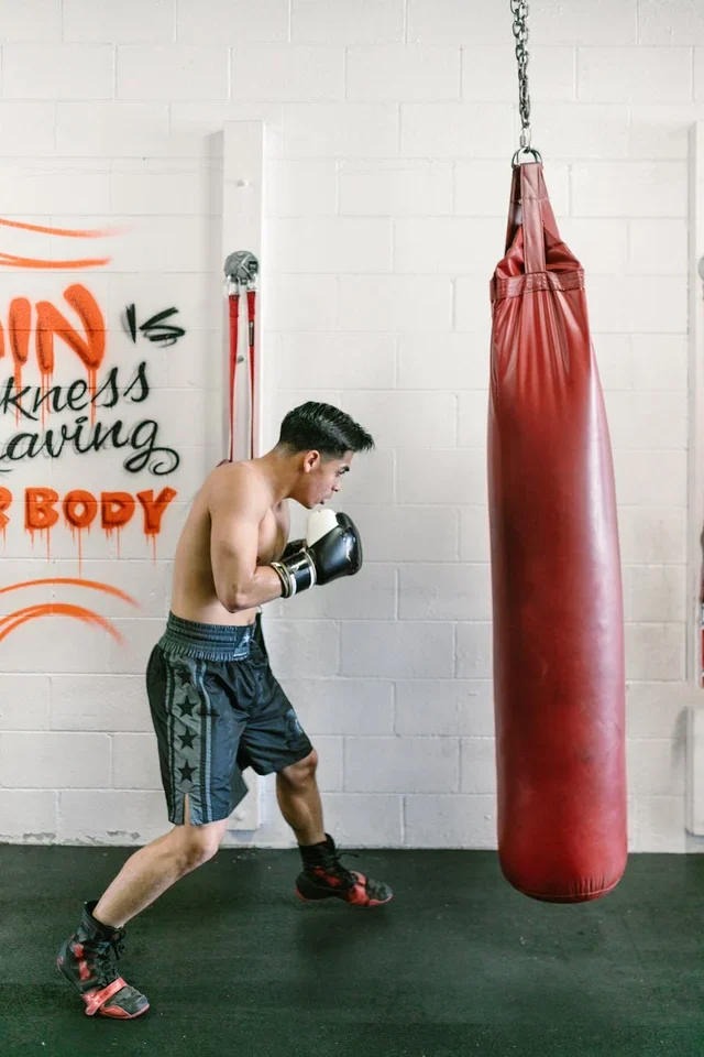 How to Analyze Boxing Footwork Like a Professional Trainer