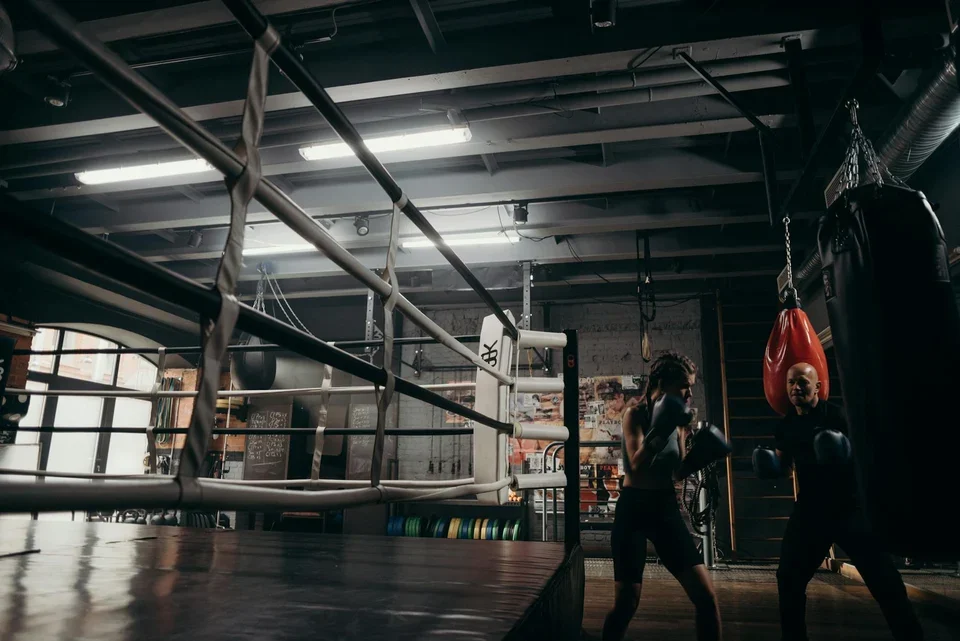 How to Analyze Boxing Footwork & Stance Like an Expert