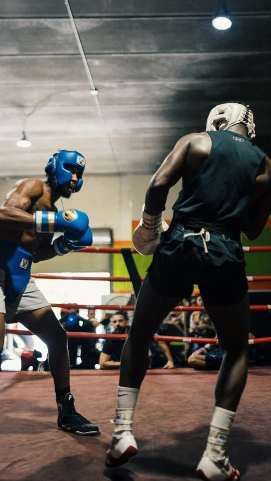 In the nuanced world of heavyweight boxing, the ability to fight effectively at close quarters is a critical separator between elite contend